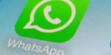 Come programmare messaggi su WhatsApp: ecco il trucco per Android e iPhone per inviare comunicazioni in orari prestabiliti
