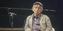 Sgombero del Leoncavallo, Paolo Rossi: “È una sconfitta per Milano. Avrei dovuto farci una serata, mi sono perso una birra come cachet”