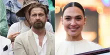 Gli artisti pro-Palestina chiedono che la Biennale di Venezia ritiri l’invito a Gerard Butler e Gal Gadot: “Sostengono Israele”