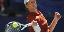 Us Open, Sinner soffre ma rimonta e conquista gli ottavi di finale: battuto Shapovalov in tre ore