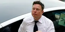 Tesla propone un premio da mille miliardi di dollari per Elon Musk se raggiungerà gli obiettivi di performance