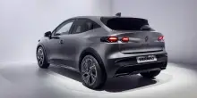 Design scolpito e proporzioni inedite. Renault Clio è più espressiva e grintosa