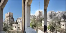 Gaza City, raso al suolo un altro palazzo: l’esercito israeliano distrugge la torre Al Sousi