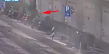Una donna di 87 anni rapinata in centro a Milano, fermato 24enne mentre tentava di lasciare la città