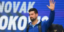 Da eroe nazionale a traditore: Djokovic lascia la Serbia e si trasferisce ad Atene dopo essere finito nel mirino del presidente Vucic