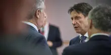 Tajani: “Io ‘prezzolato’ da Israele? M5s estremista e violento”. Conte: “Dov’era quando Meloni mi dava del criminale?”