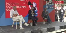 Fischi quando si parla di Renzi alla Festa del Fatto. Conte: “Qui platea avveduta, eviteremo di fare accozzaglie”