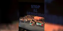 Roberto Bolle con la bandiera della Palestina, sul palco della Scala il messaggio: “Stop al genocidio” – Video