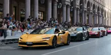 Salone dell’auto di Torino, piazze e vie diventano la vetrina della mobilità futura