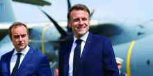 Francia, Macron convoca i partiti per scegliere il nuovo premier. La scelta potrebbe ricadere sul solito Lecornu