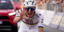 Mito Pogacar: vince il quinto Lombardia di fila, superato anche Coppi. Il suo 2025 resterà nella storia dello sport