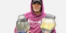 Morto Angelo Valente, leggenda della Kickboxing italiana. Il ricordo di Elisabetta Canalis: “Grazie per il coraggio che mi hai dato”