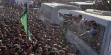 “Il carcere era un mattatoio. Il primo a picchiarci è stato il dottore”: le torture dei detenuti palestinesi rilasciati da Israele