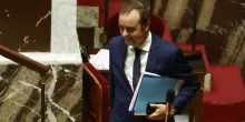 Francia, Lecornu si salva per 18 voti: respinte le due mozioni di sfiducia. 7 socialisti votano contro il nuovo governo
