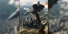 Trump a bordo di un caccia scarica liquami sui manifestanti negli Usa: il video realizzato con l’intelligenza artificiale