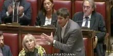 Fratoianni a Meloni: “Crisi climatica? Dichiarate guerra alla comunità scientifica di tutto il mondo, il vostro è negazionismo”
