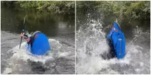 Uomo si ribalta in kayak a causa dell’acqua troppo fredda e il video del suo tentativo di salvarsi diventa virale