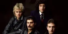 “Il testo di Bohemian Rhapsody? Un mistero, ma Freddie Mercury potrebbe aver fatto il coming out più eclatante al mondo”: l’opera dei Queen compie 50 anni