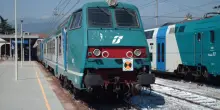 Treni infiniti e stazioni come luoghi sentimentali