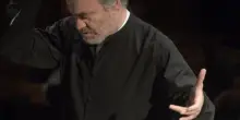 700 firme e qualche Nobel contro Gergiev a Caserta