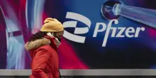 Pfizergate, i messaggi resteranno invisibili. La reputazione forse no