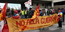 Sciopero generale dei sindacati di base: portuali, vigili del fuoco e ferrovieri in difesa della Flottilla