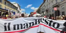 Il 25 aprile sul carro del manifesto