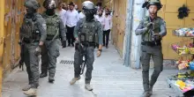 Hebron, soldati nelle scuole: arresti e confische