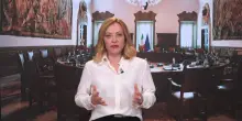 Bufera sull’assenza di Meloni al vertice di Kiev: «Governo irrilevante in Europa»