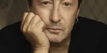 Julian Lennon, in bianco e nero
