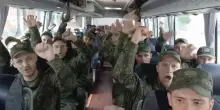 Scambio di prigionieri tra Russia e Ucraina, ma la tregua è lontana