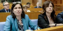 Le opposizioni: «Governo senza linea, supino a Trump e Netanyahu»