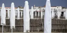 I regali ai balneari non bastano mai