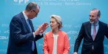 Von der Leyen stretta tra il falco Weber e il cancelliere tedesco