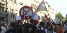Le minacce di Orbán gonfiano il Pride. Budapest senza paura