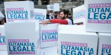 La Consulta non esclude il diritto all’eutanasia