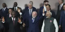 Colpiti gli alleati Tokyo e Seul. Punito il Sudafrica dei Brics