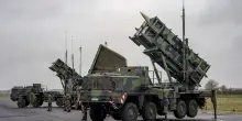 Trump cambia idea di nuovo e promette 10 sistemi di contraerea Patriot a Kiev
