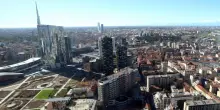 Milano, le chat: «Non posso far spuntare torri dal nulla»