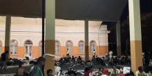 Trieste, sgomberata l’area del porto. Ai migranti sottratte anche le coperte