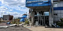 Energia in trincea, droni su gasdotti e raffinerie
