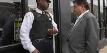 L’ombra dell’esercito su Chicago. L’Ice si prende una base