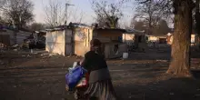 Poveri e stranieri: scoprire i rom solo per odiarli