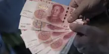Da Zurigo al Cairo, la lunga marcia del renminbi
