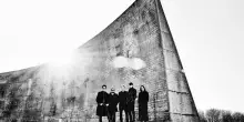 Suede, effetti collaterali contro il logorio dell’esistente