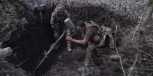 Fra trincee e guerra futuristica, Kramatorsk si prepara all’assedio