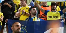 Scontri allo stadio, salta Maccabi-Hapoel