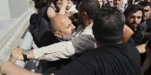 A migliaia a difesa della sede del Chp, la polizia turca carica e picchia