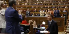 A sinistra tutti contro l’equilibrista Sánchez