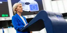 Von der Leyen davanti alla sfiducia, non rischia ma barcolla